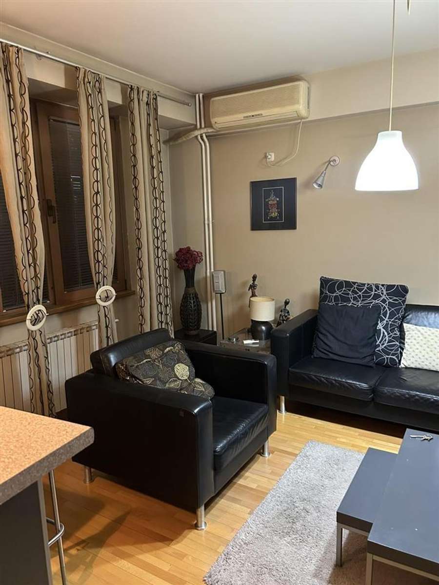 Three-bedroom apartment in the Center near MR JACK - 1