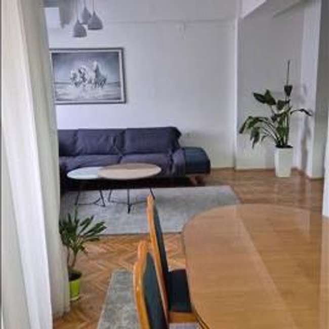 Modern Three-Bedroom Apartment in Aerodrom image