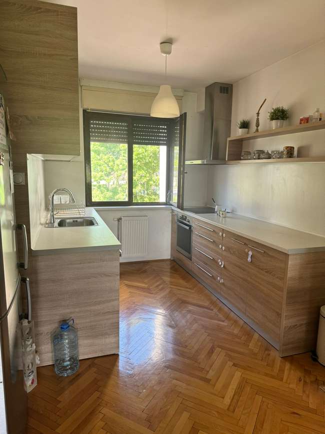 Shtëpi në një Lokacion Atraktiv - 3
