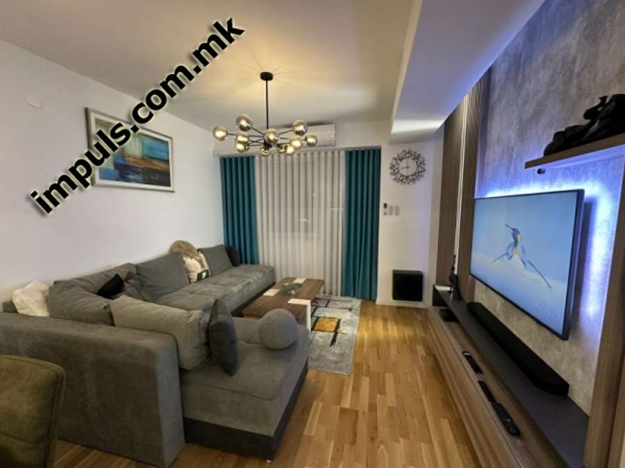 Apartament Modern me Tre Dhoma në Qendër - 1