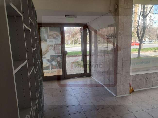 Hapësirë tregtare/dukan për shitje në Karposh - 3