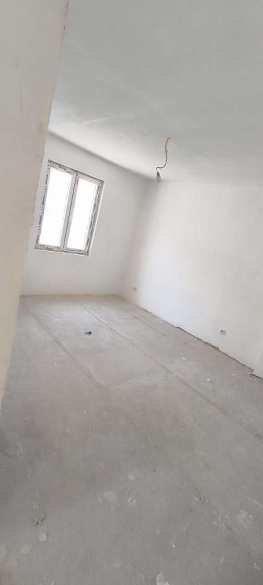 Floor of a house in Stip - 1