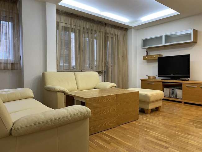 Apartament me dy dhoma gjumi për qira në Michurin, Hekurudha - 2