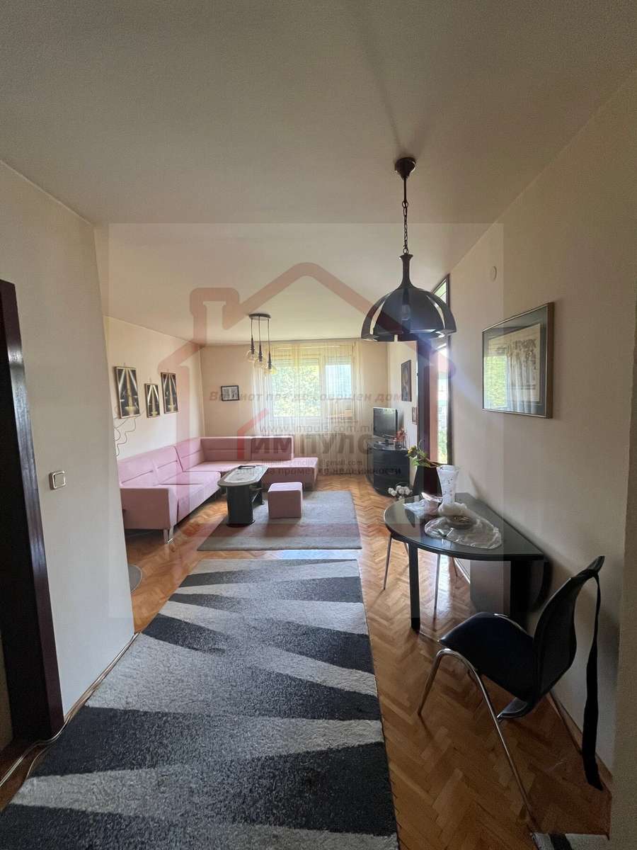 SHITET APARTAMENT ME KATËR DHOMA ME LOKACION NË AERODROM - 1