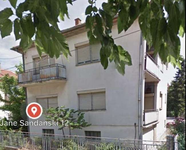 Shtëpi në një Lokacion të Shkëlqyer - 3