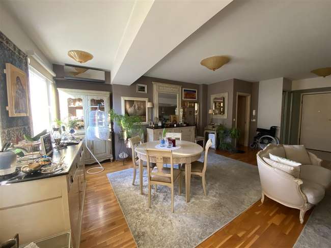 Apartament - Duplex në Debar Maalo - 2
