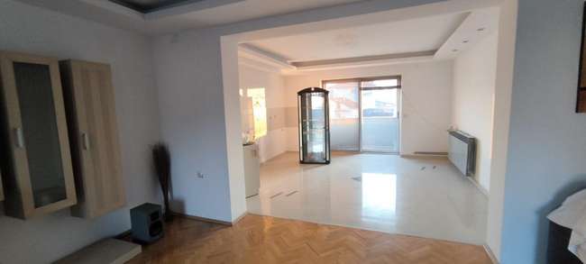 Luxury House in Stip - 3
