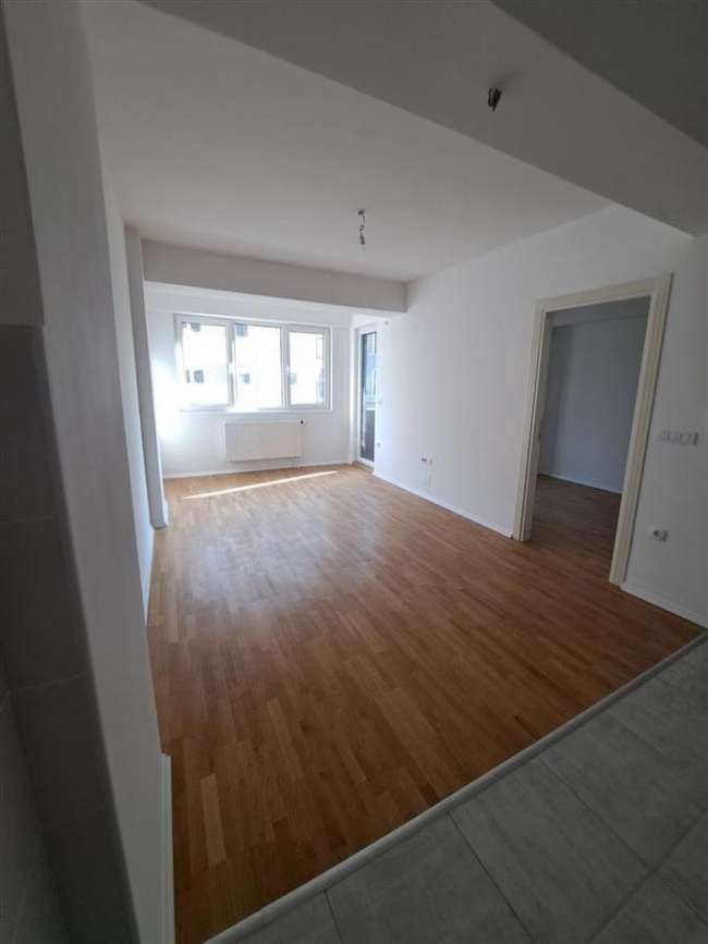 Apartament një dhomë i ndriçuar në Gjorçe - 2
