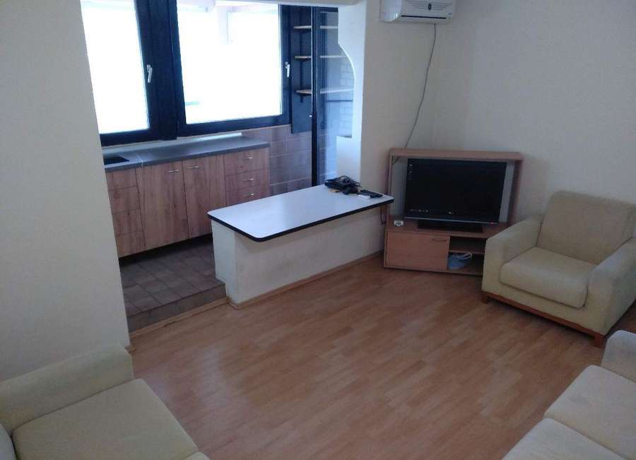 Apartment in Aerodrom - 1
