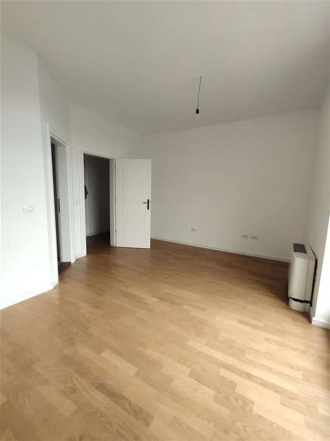 Apartament me një plan të shkëlqyer - 2