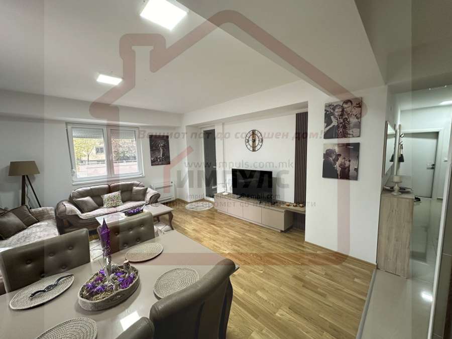 MODERN THREE-BEDROOM APARTMENT IN EXCELLENT LOCATION IN AERODROM - 1