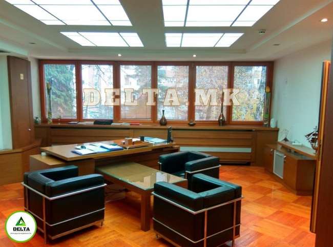 Furnished Office in the Center - 2
