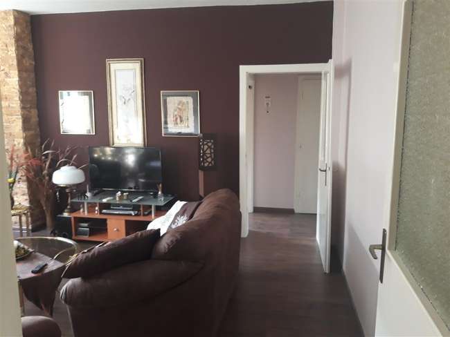 Apartment in Center - above Record - 2