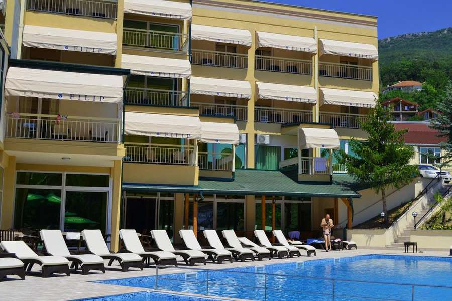 Hotel në Ohër - 1