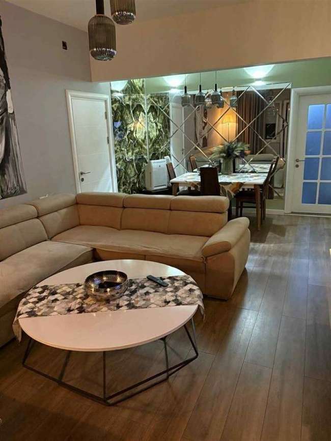 Apartment with 3 Bedrooms in the Center - 2