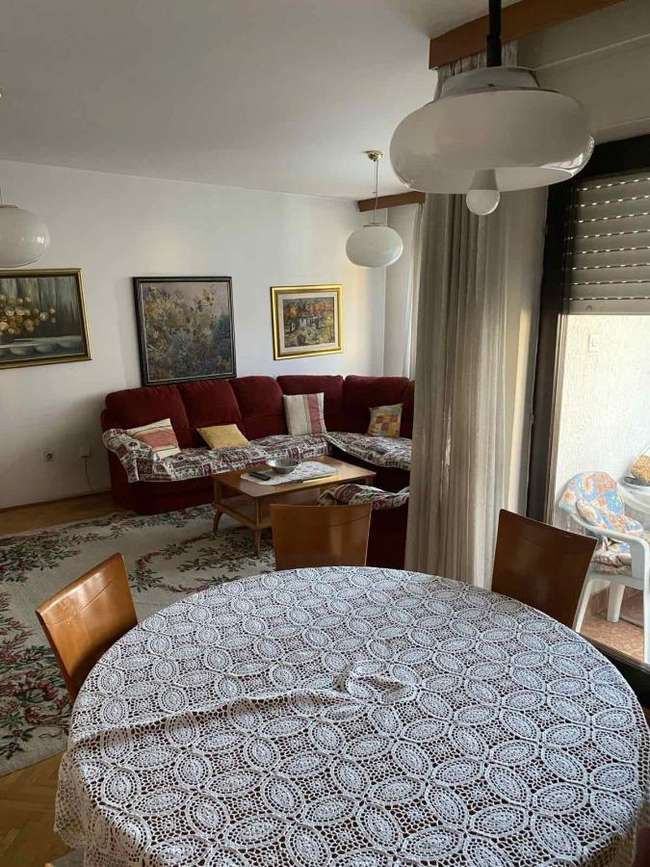 3-Bedroom Apartment in the Heart of Kapistec - 2