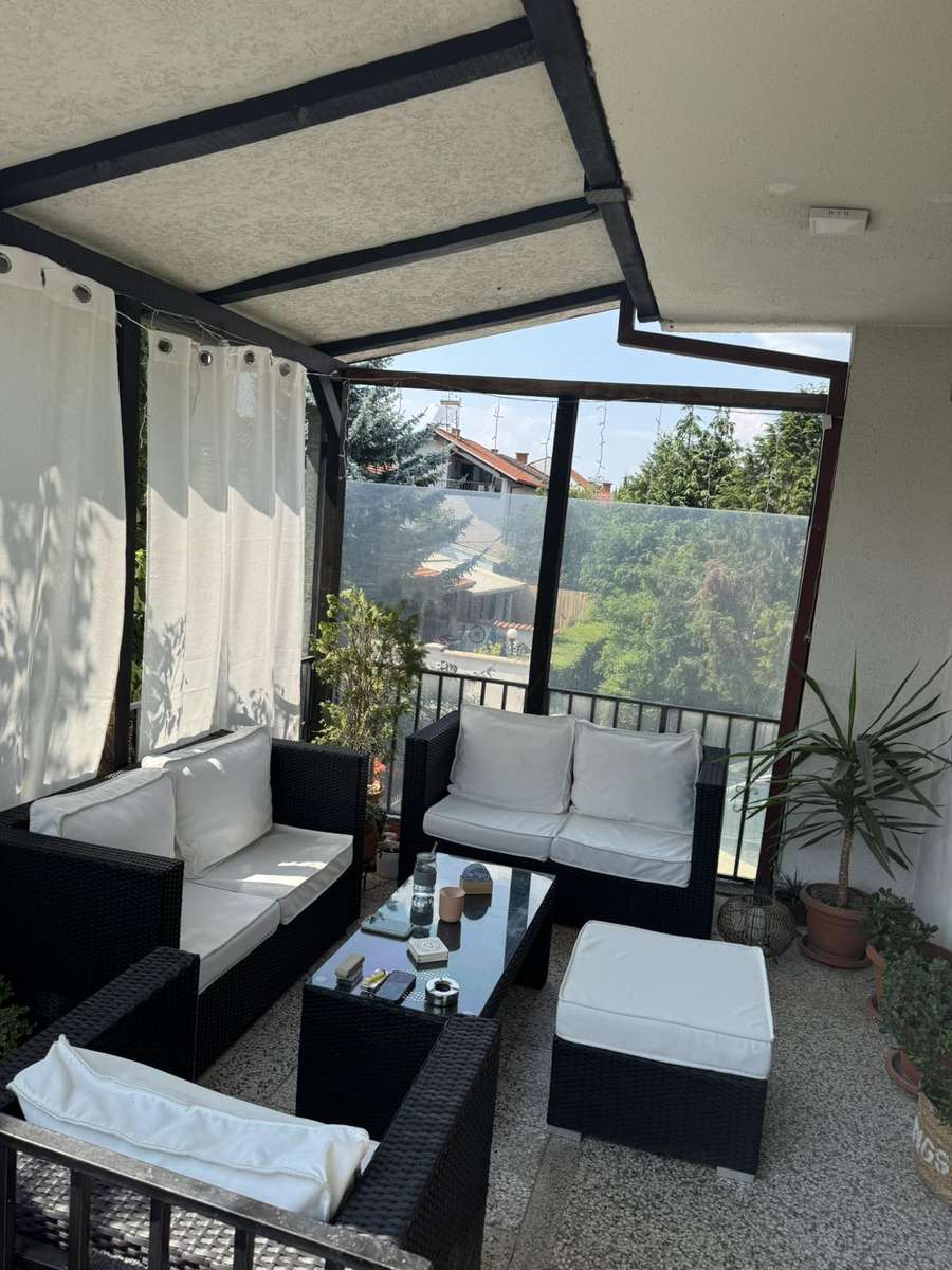 Shtëpi 165m2 në Vlae - 1