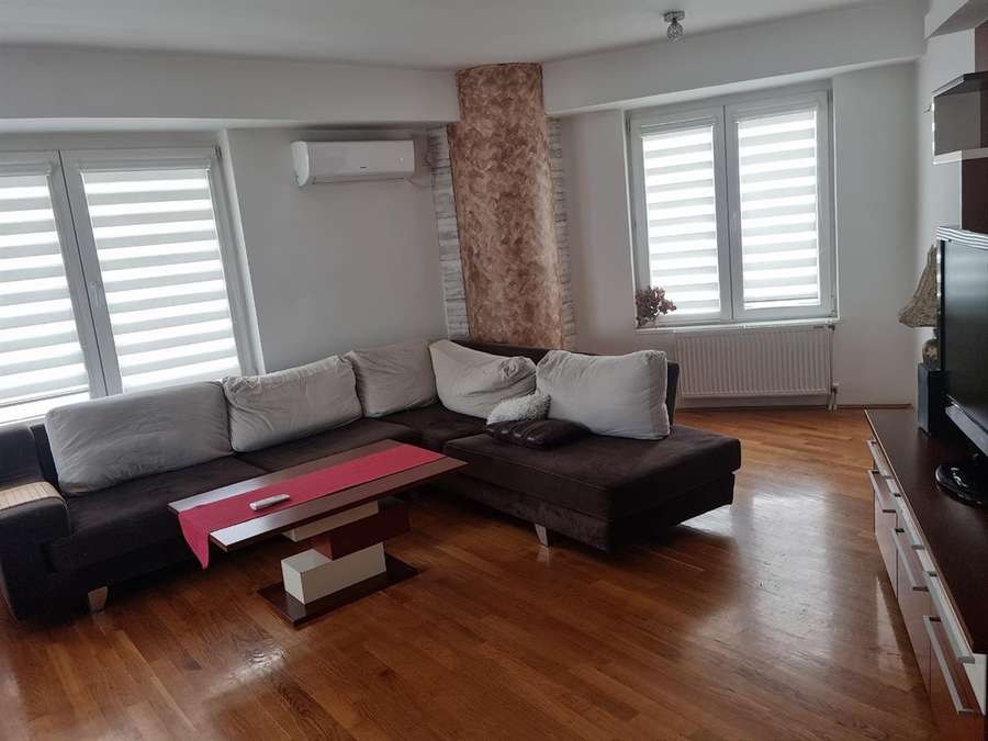 Apartment in Center - 1