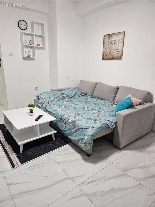 Apartament me një dhomë gjumi për qira në K.Voda, pranë Shampionçe - 2