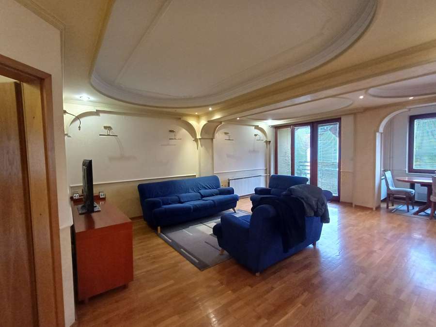 Apartment in Debar Maalo - 1