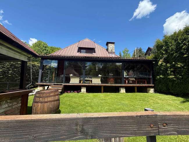 House with yard in Mavrovo - 2