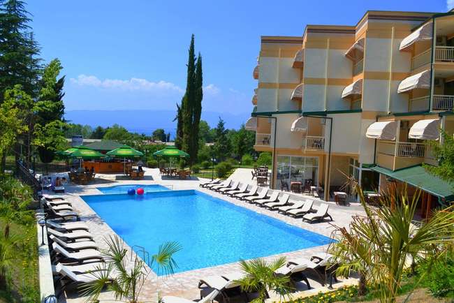Hotel në Ohër - 3