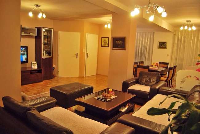 Shtëpi në Kapishtec Dolno Vodno 321m2 për shitje - 2