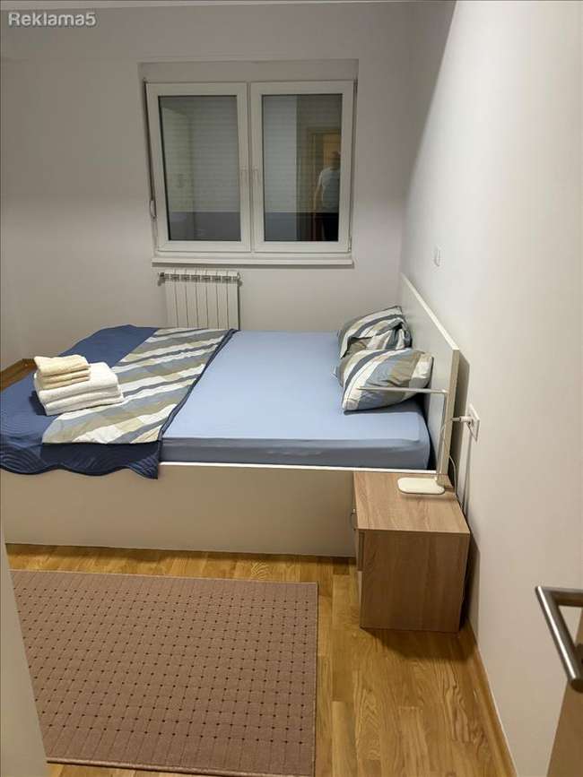 Apartament në Qendër - 3