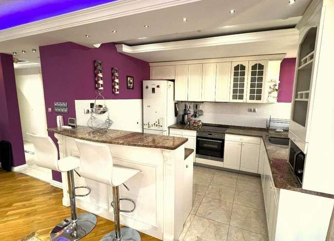 Apartament me 3 Dhoma Gjummi - 2