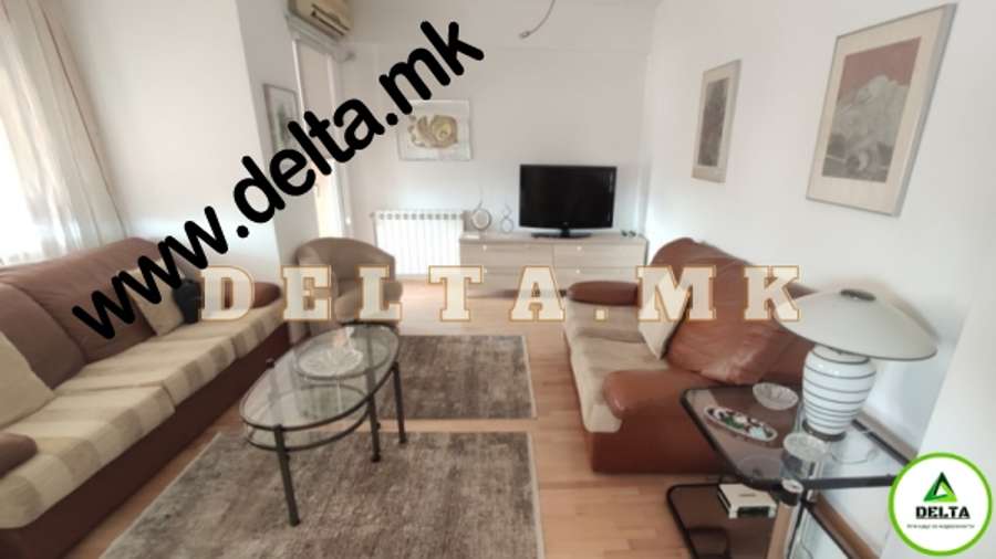 Apartament me dy dhoma gjumi për qira në Qendër - 1