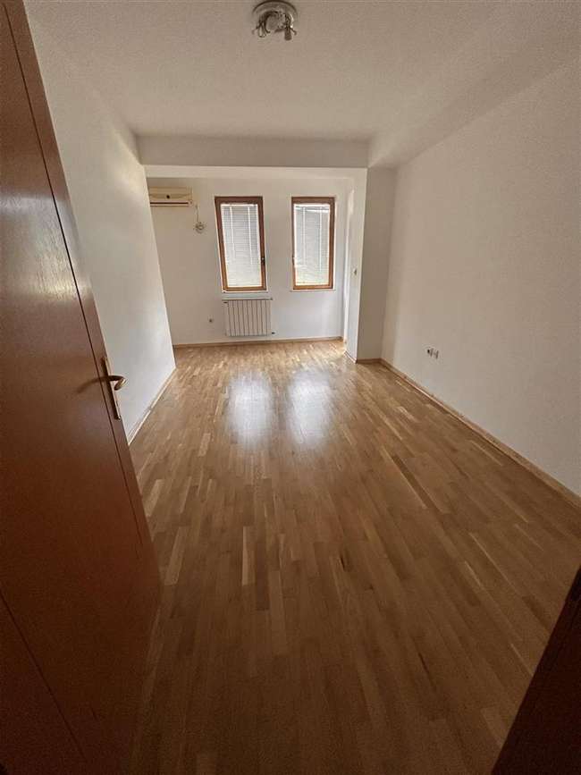 Apartment in Center - 3