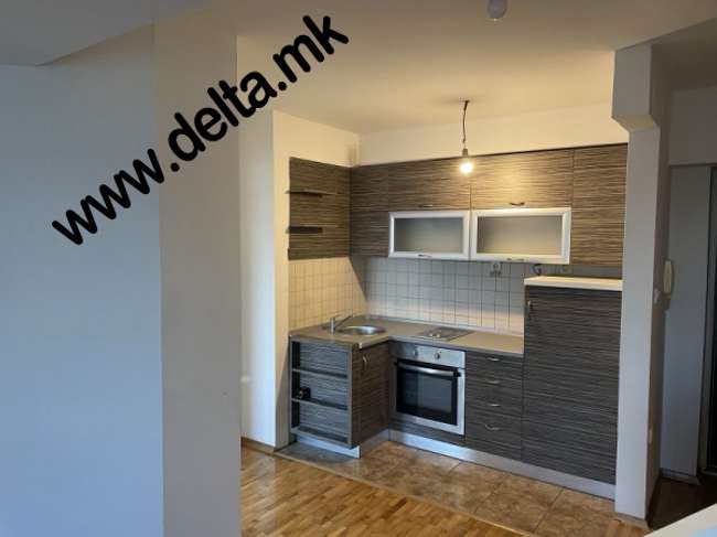 Apartament duplex me tre dhoma gjumi për qira në Qendër - 3