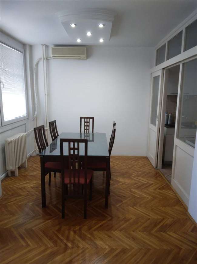 Three-bedroom apartment for rent in the Center, Cathedral - 2