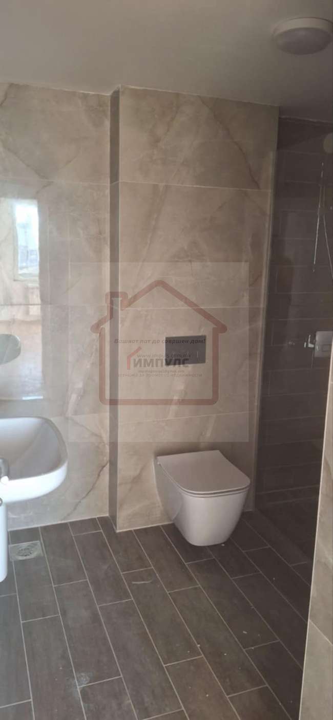 APARTAMENT I PAVARUR TRE DHOMASH PËR QËLLIME TREGTARE NË AERODROM - 2