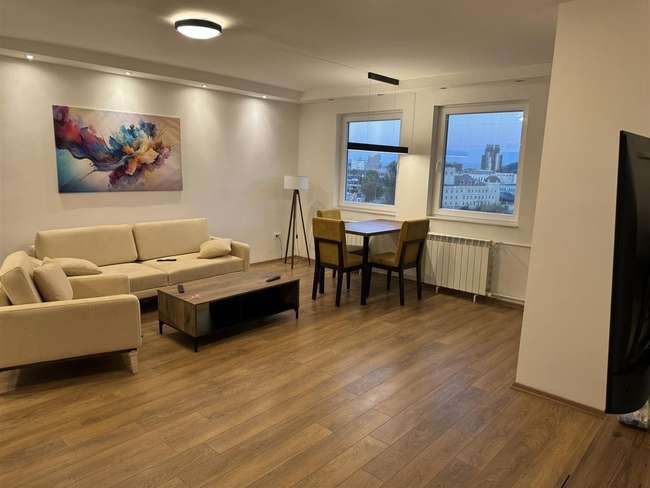 Renovated Three-Bedroom Apartment by the City Wall image