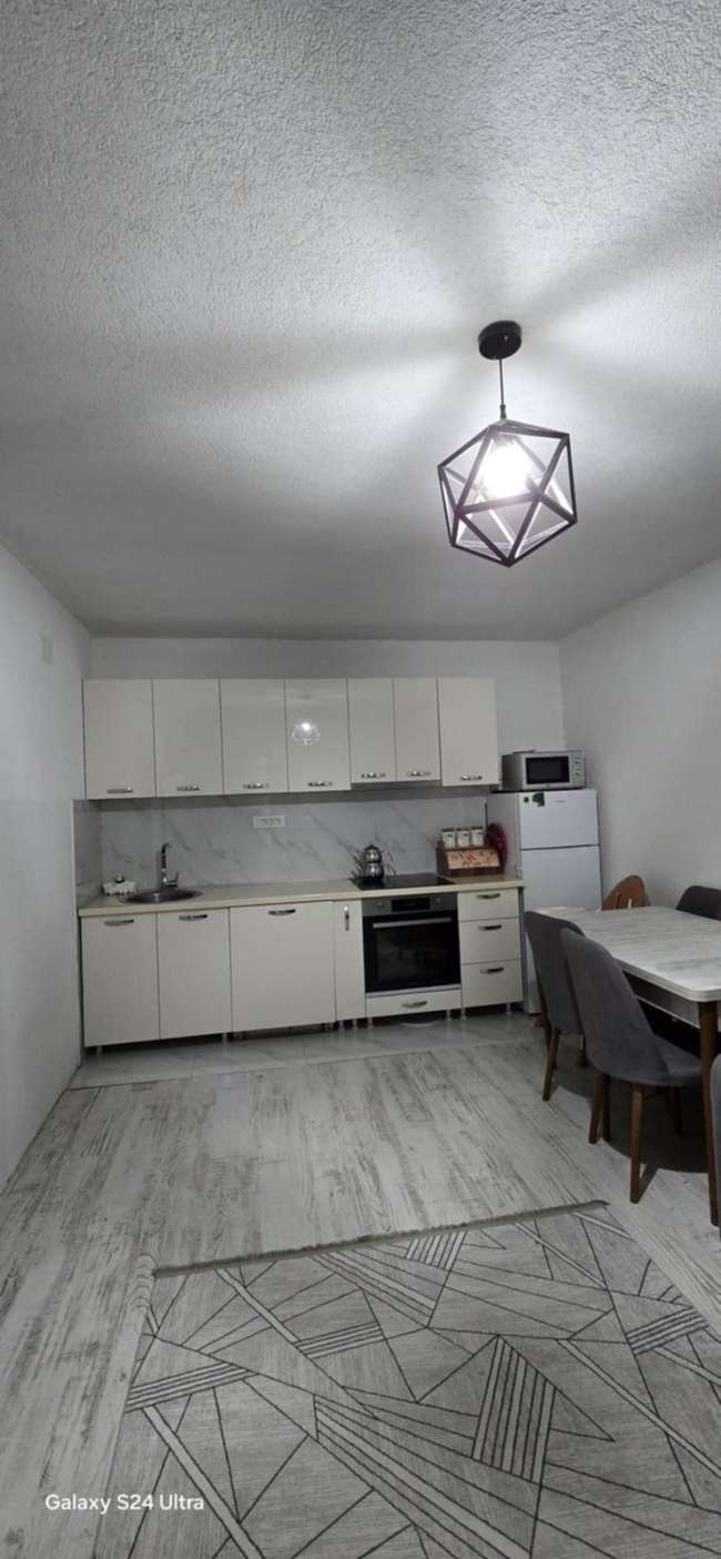 Apartament i rinovuar në Çair - 3