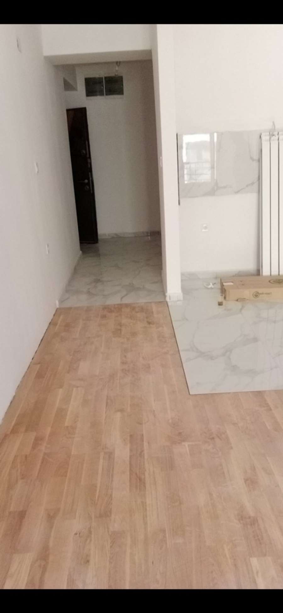 PRAZEN TROSOBEN STAN ZA STANBENO DELOVNA NAMENA - 1