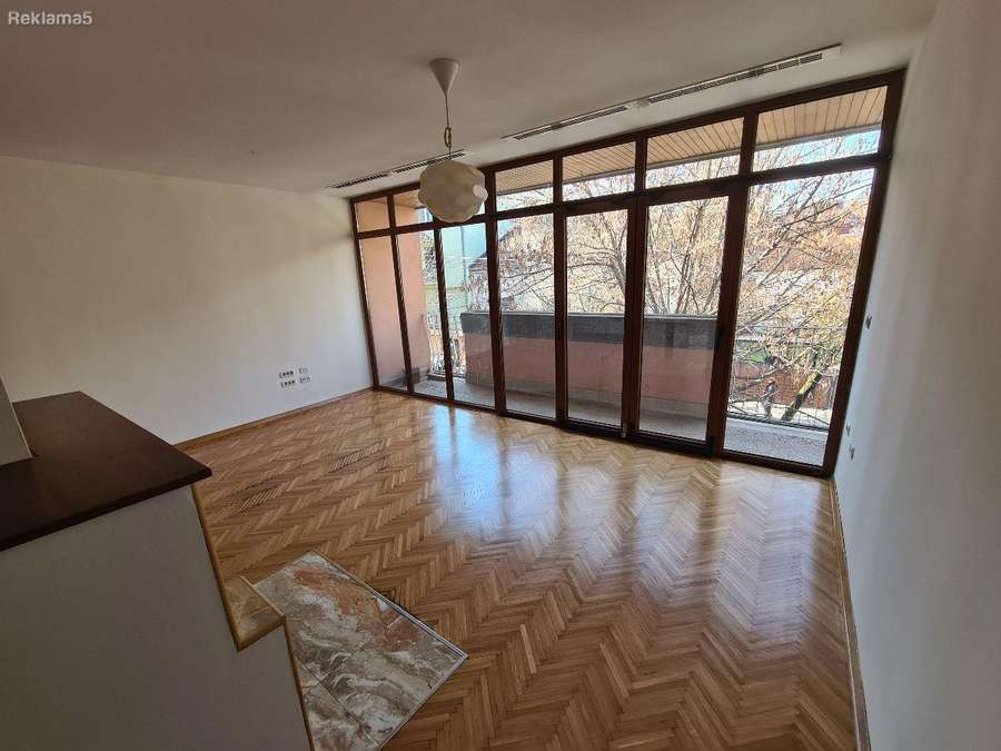 Apartment in Debar Maalo - 1
