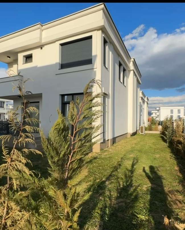 Shtëpi në Vizbegovo - 3
