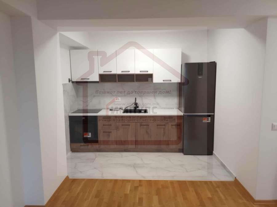 APARTAMENT I PAVARUR TRE DHOMASH PËR QËLLIME TREGTARE NË AERODROM - 1