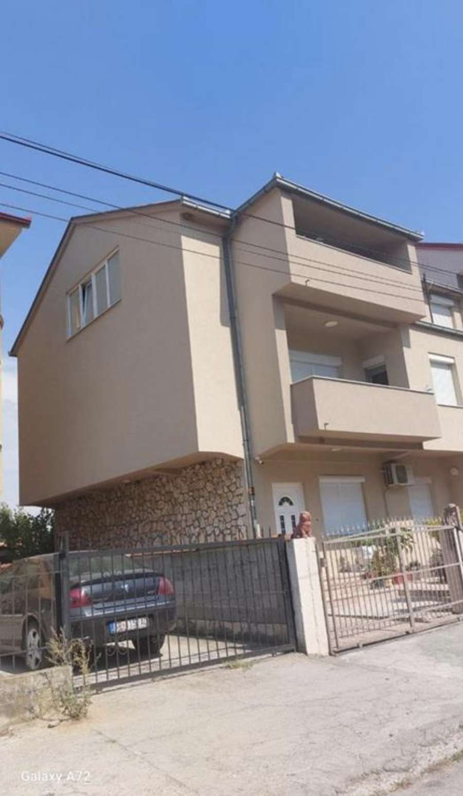 Shtëpi e Madhe në Strumicë - 1