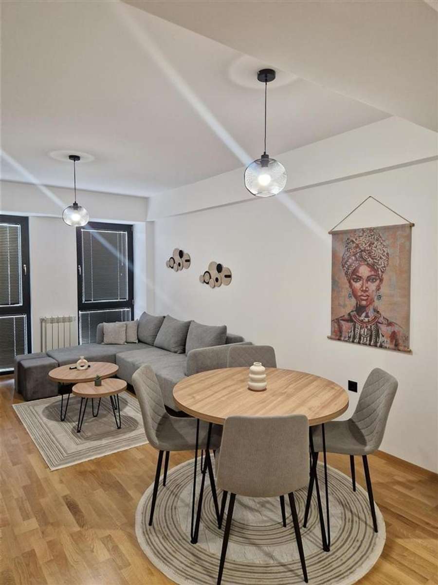 Uninhabited apartment in the Center opposite Vero Jumbo - slika 2