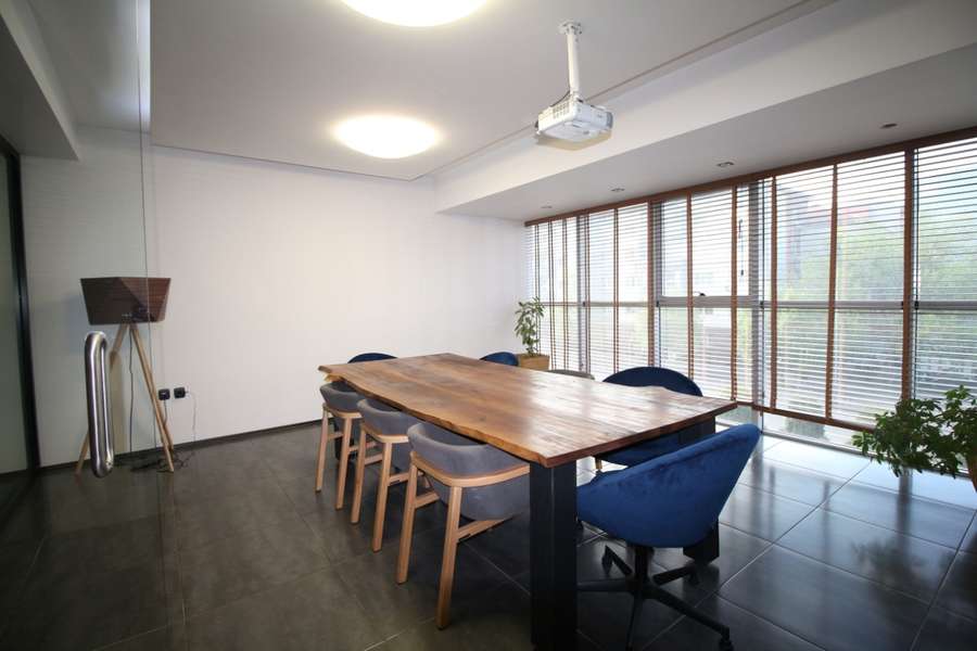 Exclusive Business Space - 1