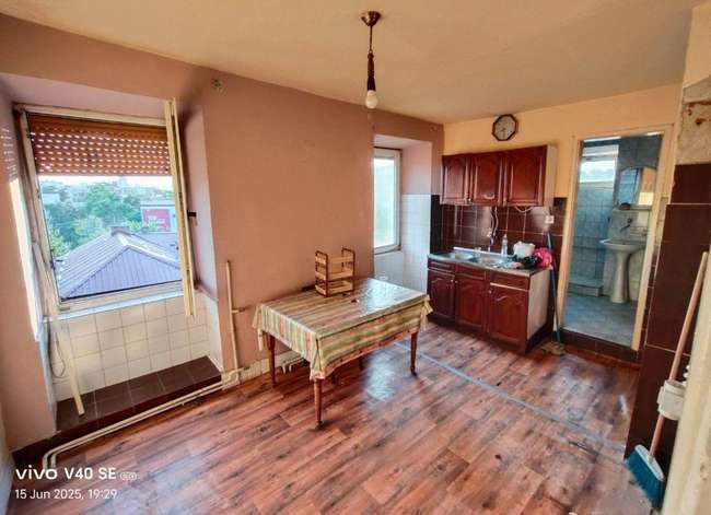 Apartment in Debar Maalo - 2