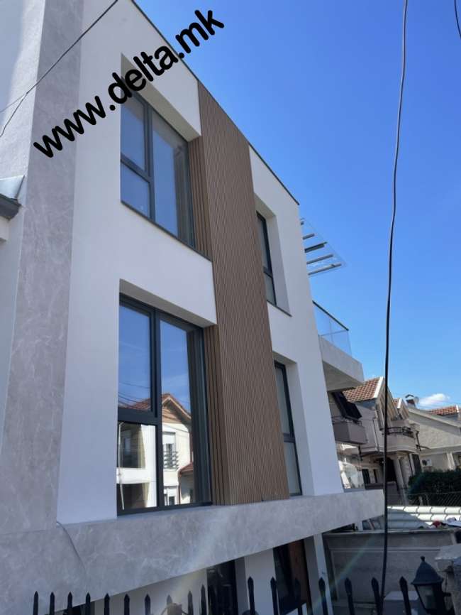 Kat luksoz shtëpie për qira në Zhdanec - 3