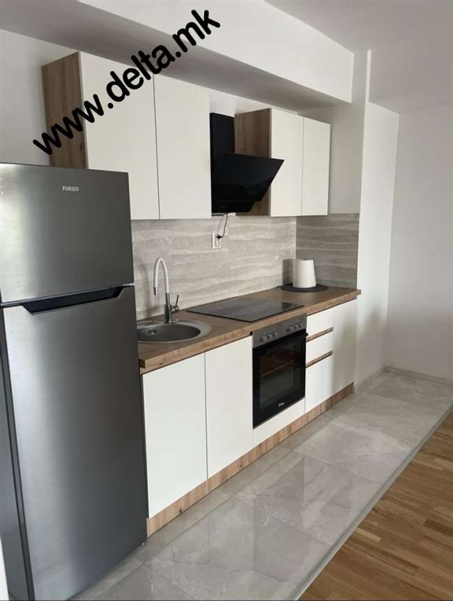 Apartament me tre dhoma gjumi në Qendër - 2