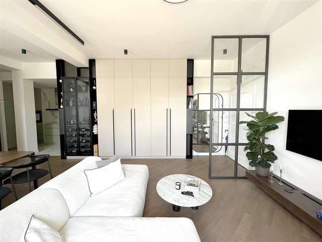 Apartament me një oborr të bukur - 2