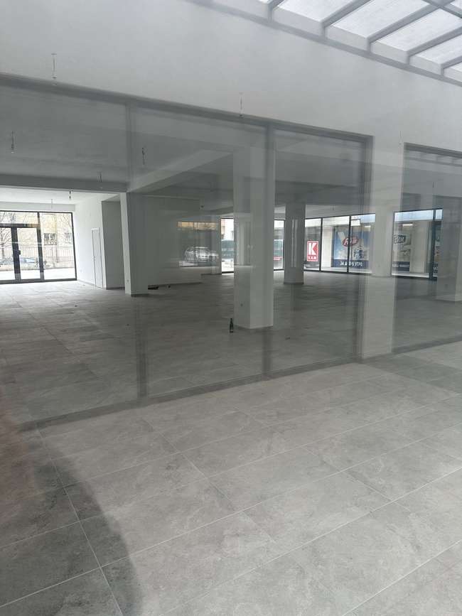 Commercial Space in Aerodrom - 3