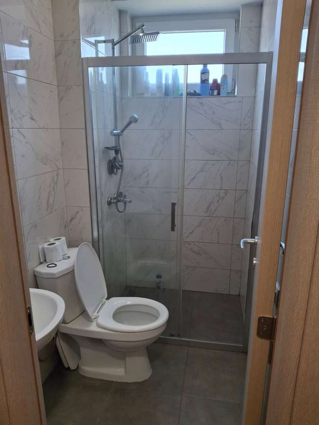 Kodi - 7184 APARTAMENT PËR QIRA NË KRAHUN LISICHE - 2