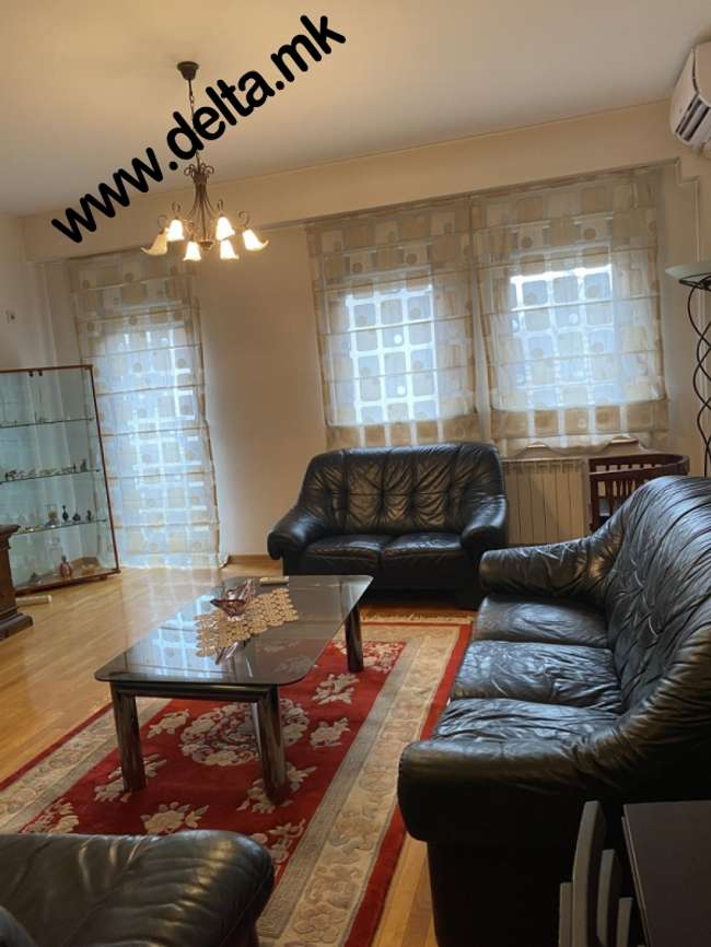 Apartament me dy dhoma në Qendër - 2